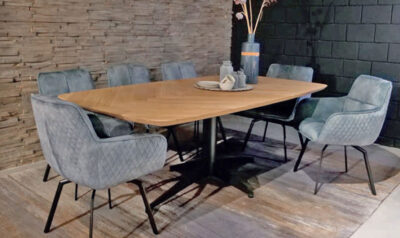 Ovale tafels visgraat tafel